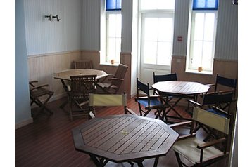 Estonia Privát Kuressaare, Exterior